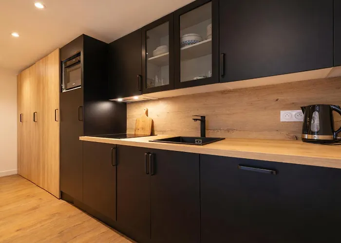 Dans Le Nessa - Daire *